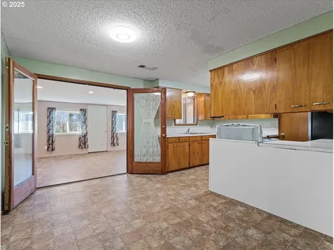 30193 S Needy Road Canby OR 97013