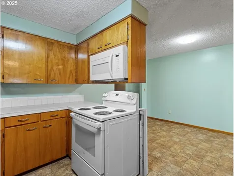 30193 S Needy Road Canby OR 97013