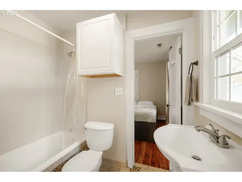 2910 Q Street Vancouver WA 98663