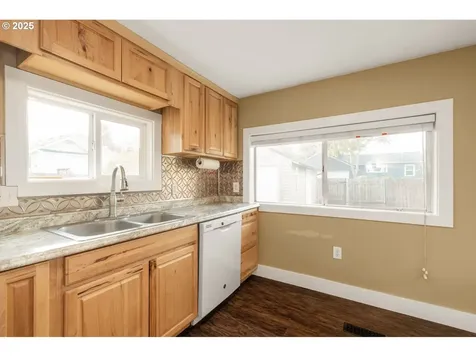 2910 Q Street Vancouver WA 98663