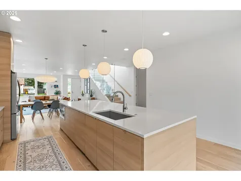 6555 N Boston Avenue Portland OR 97217