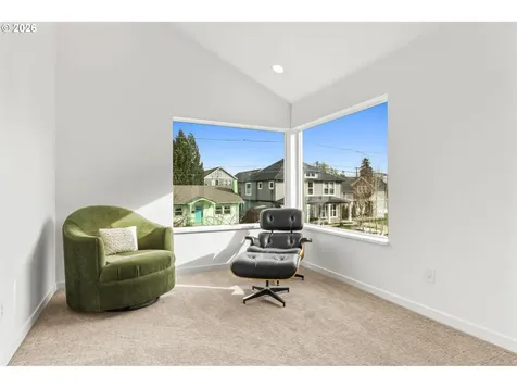 6555 N Boston Avenue Portland OR 97217
