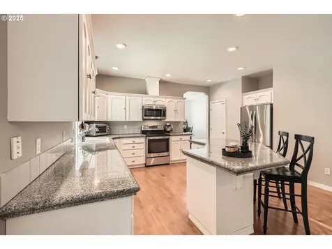 12216 NE 158th Street Brush Prairie WA 98606