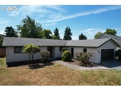 4721 Windemere Street Longview WA 98632