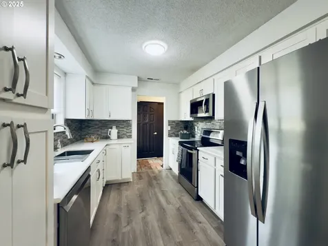 4721 Windemere Street Longview WA 98632