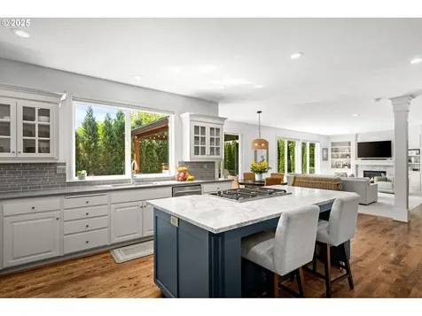 2012 NW 127th Place Portland OR 97229