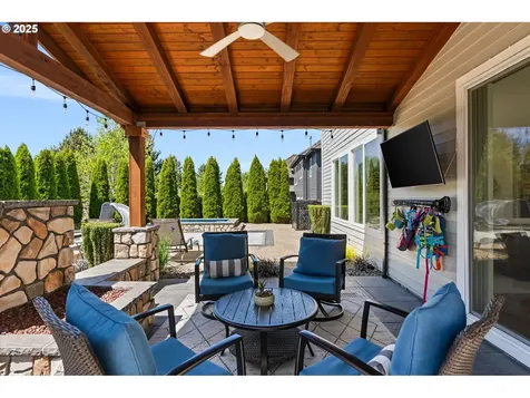 2012 NW 127th Place Portland OR 97229