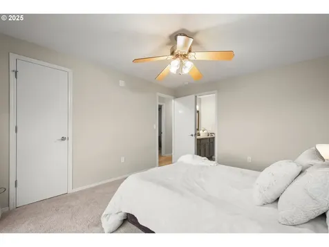 3216 Olive Street Vancouver WA 98660