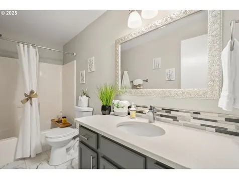 3216 Olive Street Vancouver WA 98660