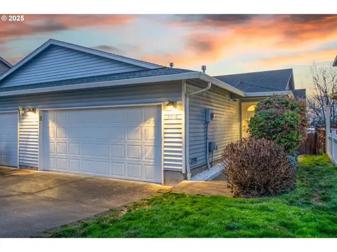 3216 Olive Street Vancouver WA 98660