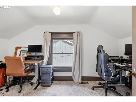 7503 SE Martins Street Portland OR 97206