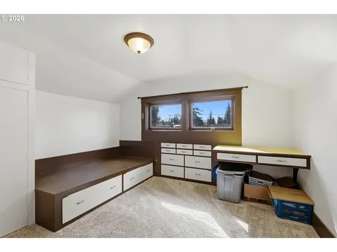 7503 SE Martins Street Portland OR 97206