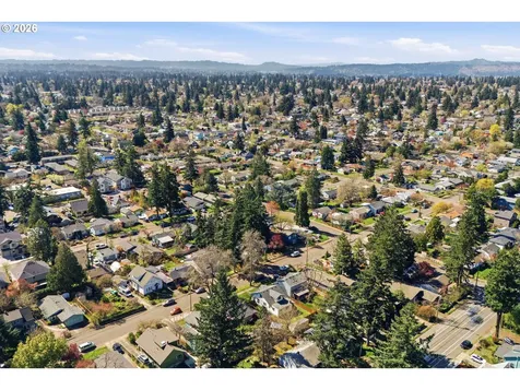 7503 SE Martins Street Portland OR 97206