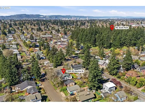 7503 SE Martins Street Portland OR 97206