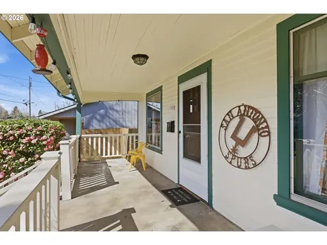 7503 SE Martins Street Portland OR 97206