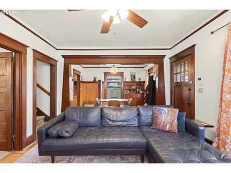 7503 SE Martins Street Portland OR 97206