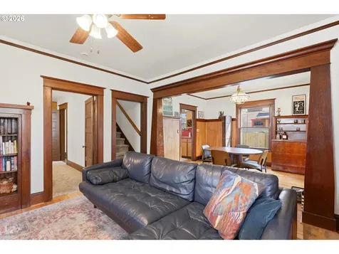 7503 SE Martins Street Portland OR 97206