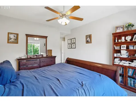 114 10th Street Jefferson OR 97352