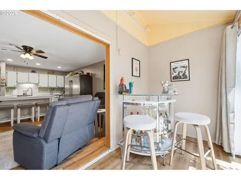 490 N Hayden Island Drive Portland OR 97217