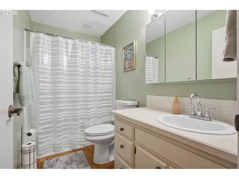 490 N Hayden Island Drive Portland OR 97217
