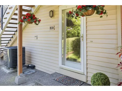 490 N Hayden Island Drive Portland OR 97217