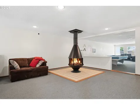 490 N Hayden Island Drive Portland OR 97217