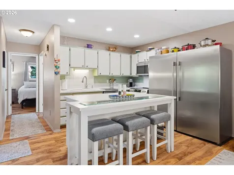 490 N Hayden Island Drive Portland OR 97217