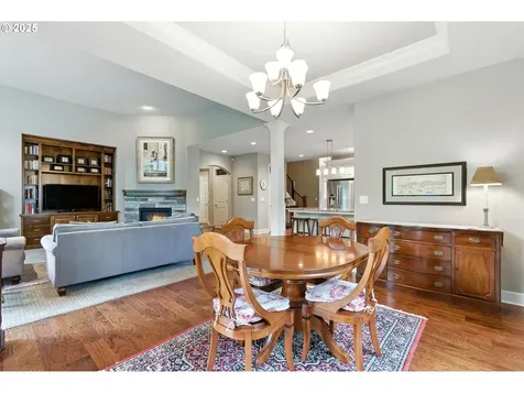 15644 Fieldstone Drive Lake Oswego OR 97035