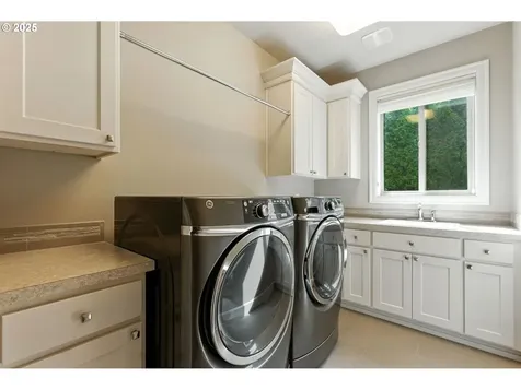 15644 Fieldstone Drive Lake Oswego OR 97035