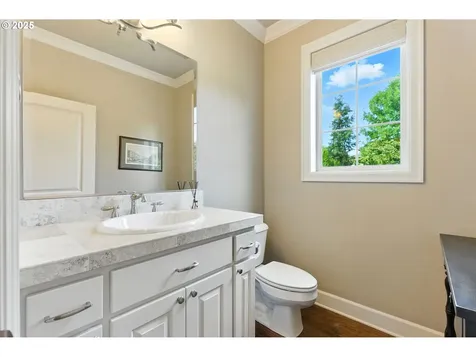 15644 Fieldstone Drive Lake Oswego OR 97035