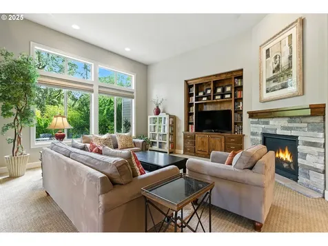 15644 Fieldstone Drive Lake Oswego OR 97035