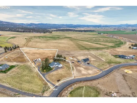 8997 NW Elizabeth Way Prineville OR 97754