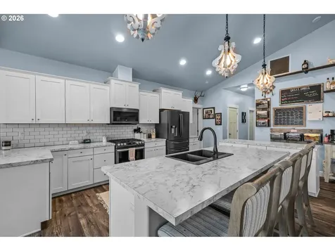 8997 NW Elizabeth Way Prineville OR 97754