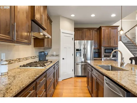 1274 S 15th Way Ridgefield WA 98642