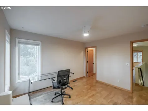 6560 NW Vineyard Drive Corvallis OR 97330