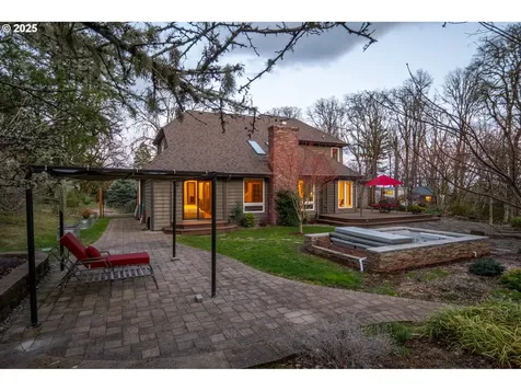 6560 NW Vineyard Drive Corvallis OR 97330