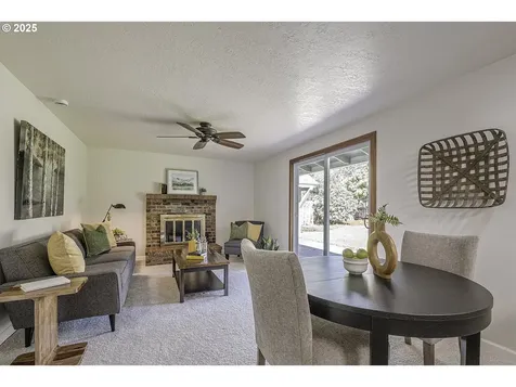 9531 SW Siuslaw Lane Tualatin OR 97062