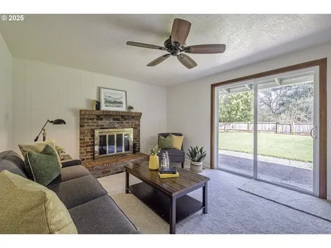 9531 SW Siuslaw Lane Tualatin OR 97062