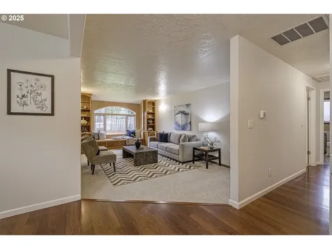 9531 SW Siuslaw Lane Tualatin OR 97062