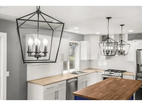 14428 Brittany Terrace Oregon City OR 97045