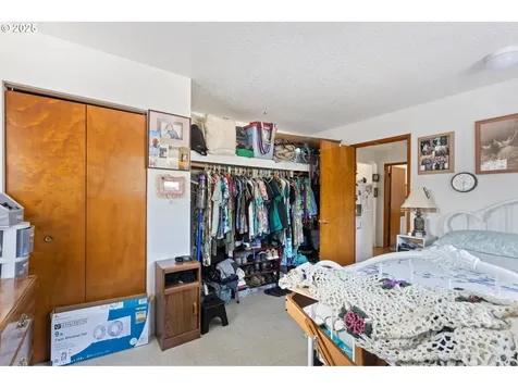 5565 NE Stephens Street Winchester OR 97495