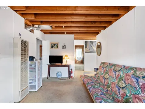 5565 NE Stephens Street Winchester OR 97495