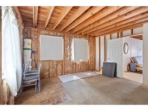 5565 NE Stephens Street Winchester OR 97495