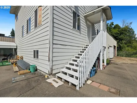 5565 NE Stephens Street Winchester OR 97495