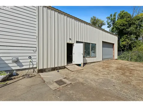 5565 NE Stephens Street Winchester OR 97495