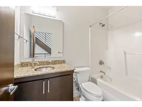 4644 S Kelly Avenue Portland OR 97239
