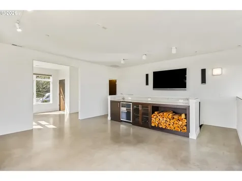 4644 S Kelly Avenue Portland OR 97239