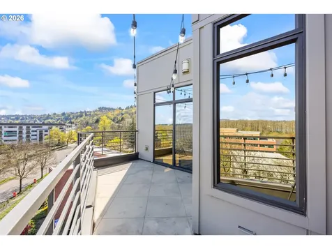 4644 S Kelly Avenue Portland OR 97239