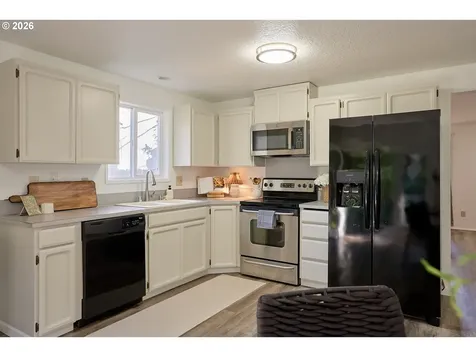 214 NE 158th Avenue Vancouver WA 98684