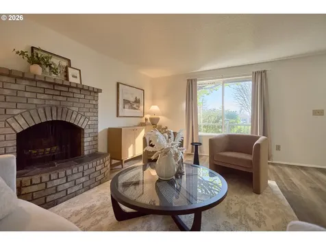 214 NE 158th Avenue Vancouver WA 98684